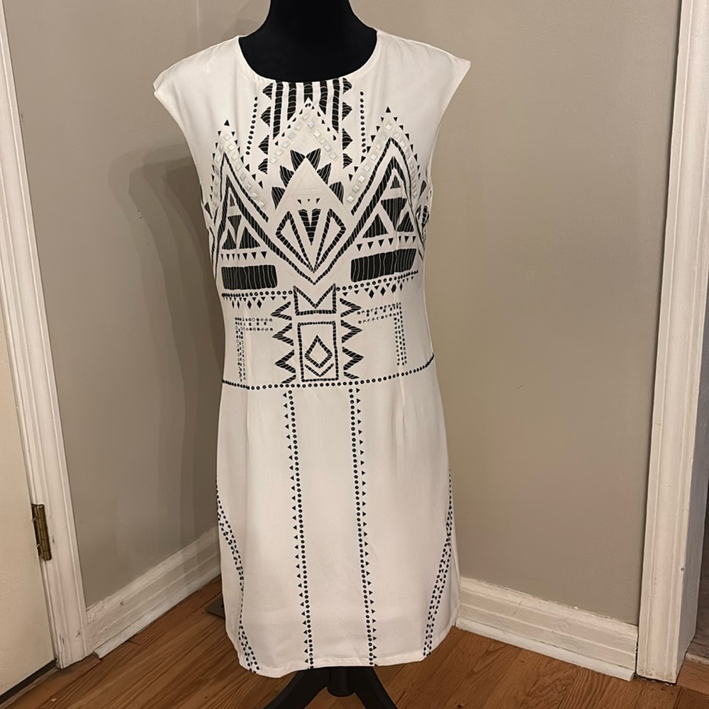Jada winter White Sheath Dress